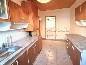 Prodej bytu 2+1, Beroun - Beroun-Město, Třída Míru, 55 m2