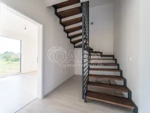 Prodej rodinného domu, Sibřina, Žitná, 124 m2