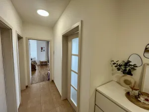 Pronájem bytu 2+kk, Roztoky, Lederova, 62 m2