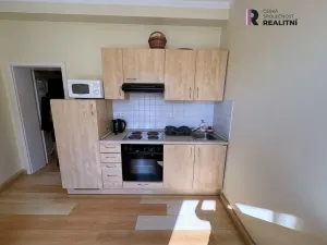 Pronájem bytu 1+1, Karlovy Vary, Ondřejská, 35 m2