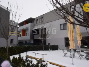 Pronájem atypického bytu, Zlín, Zahradní, 46 m2