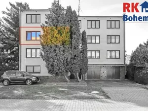 Prodej bytu 3+1, Pečky, V Horkách, 63 m2