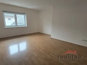 Pronájem bytu 3+kk, Opava, Bílovecká, 120 m2