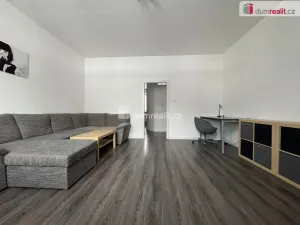 Pronájem bytu 1+1, Chomutov, náměstí Dr. Beneše, 40 m2