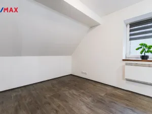 Prodej rodinného domu, Desná - Desná II, K Parlamentu, 180 m2
