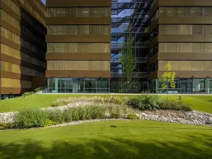 Pronájem kanceláře, Praha - Michle, Za Brumlovkou, 1320 m2