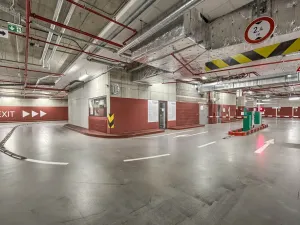 Pronájem kanceláře, Praha - Michle, Za Brumlovkou, 2030 m2