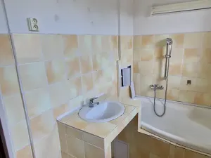 Pronájem bytu 2+1, Dubí, Ruská, 60 m2