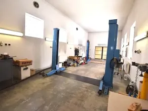 Prodej výrobních prostor, Písek, 161 m2