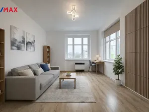 Prodej bytu 2+1, Karlovy Vary - Rybáře, Majakovského, 64 m2