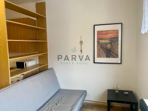 Pronájem bytu 1+kk, Praha - Vysočany, Kolbenova, 28 m2