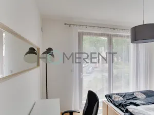 Pronájem bytu 2+kk, Praha - Smíchov, Mozartova, 46 m2