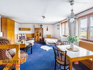 Prodej chaty, Týn nad Vltavou - Hněvkovice na levém břehu Vltavy, 80 m2