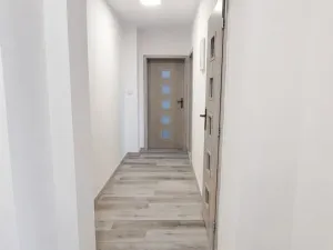 Pronájem bytu 3+1, Cheb, U Stadionu, 76 m2