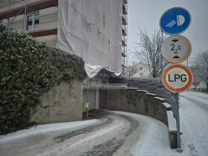 Pronájem garážového stání, Brno, 15 m2