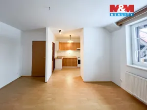 Pronájem bytu 1+kk, Kašperské Hory, Česká, 36 m2
