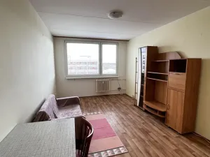 Pronájem bytu 2+kk, Praha - Řepy, Laudova, 42 m2