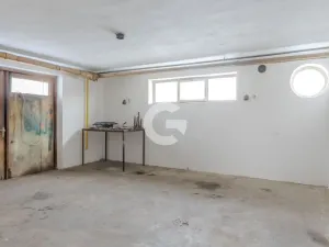 Prodej rodinného domu, Svárov, 140 m2