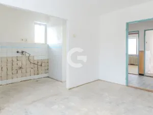 Prodej rodinného domu, Svárov, 140 m2