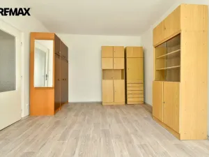 Pronájem bytu 1+1, Hradec Králové - Nový Hradec Králové, Mandysova, 35 m2