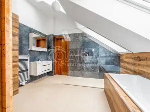 Pronájem vily, Roztoky, Nad vinicemi, 393 m2