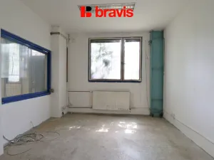 Pronájem skladu, Brno - Husovice, Dukelská třída, 410 m2
