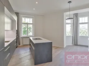 Pronájem bytu 3+kk, Praha - Vinohrady, náměstí Jiřího z Poděbrad, 138 m2