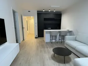 Pronájem bytu 2+kk, Praha - Hloubětín, Poděbradská, 57 m2