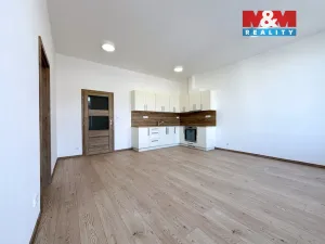 Pronájem bytu 3+kk, Bzenec, náměstí Svobody, 59 m2