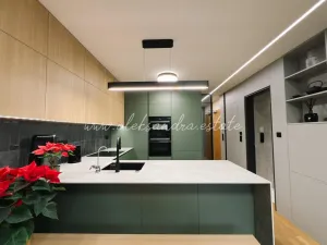 Prodej bytu 2+kk, Praha - Karlín, Křižíkova, 54 m2