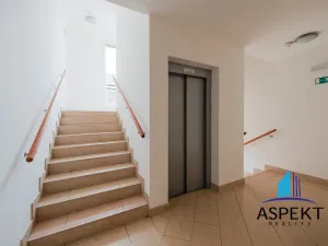 Pronájem bytu 2+kk, Praha - Stodůlky, Karla Kryla, 50 m2