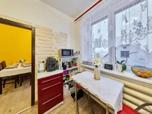 Prodej bytu 3+1, Trutnov - Poříčí, Benešova, 96 m2