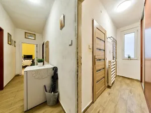 Prodej bytu 3+1, Trutnov - Poříčí, Benešova, 96 m2