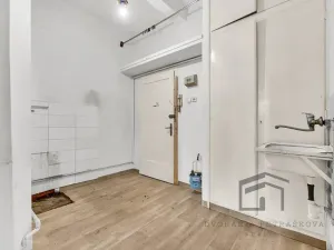 Prodej bytu 2+kk, Praha - Libeň, Prosecká, 47 m2