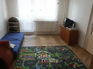 Prodej bytu 2+1, Bruntál, Jesenická, 55 m2