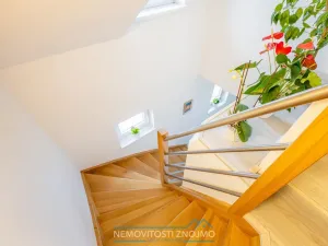 Prodej rodinného domu, Kuchařovice, Znojemská, 150 m2