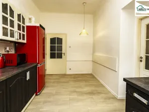 Pronájem bytu 3+1, Cheb, Tylova, 82 m2