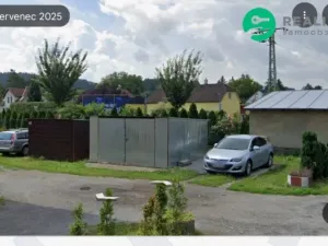 Prodej bytu 3+1, Nespeky, Benešovská, 77 m2