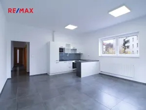 Pronájem bytu 3+kk, Plzeň, Bolevecká, 74 m2