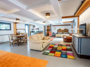 Prodej rodinného domu, Úhlejov, 152 m2