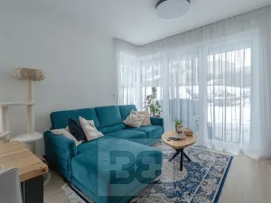 Pronájem bytu 2+kk, Praha - Záběhlice, Klapálkova, 58 m2