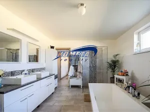 Prodej vily, Bellova Ves, Slovensko, 250 m2