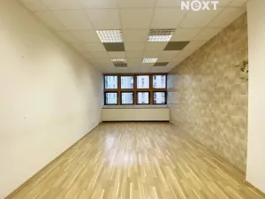 Pronájem kanceláře, Praha - Nové Město, Na Moráni, 114 m2