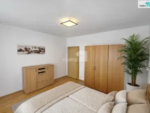 Pronájem bytu 2+kk, Praha - Jinonice, Hlubocká, 72 m2
