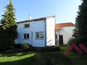 Pronájem rodinného domu, Vestec, Na Suchých, 142 m2