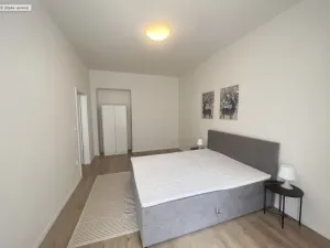 Pronájem bytu 3+1, Praha - Vršovice, Košická, 78 m2