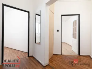 Pronájem bytu 1+1, Ostrava - Zábřeh, Výškovická, 37 m2