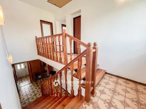 Prodej rodinného domu, Dyjákovičky, 189 m2