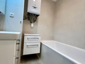 Pronájem bytu 3+1, Praha - Vinohrady, Vinohradská, 85 m2