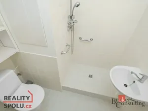 Pronájem bytu 1+1, Jablonec nad Nisou, Jizerská, 40 m2